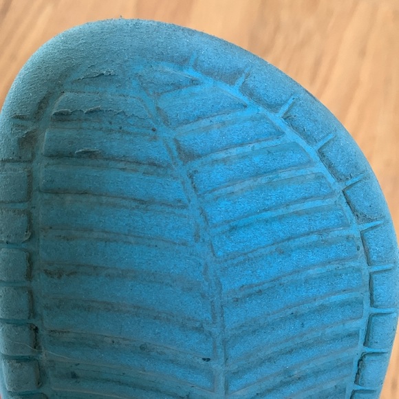 Marble blue Crocs - toddler size 9 - Picture 5 of 8